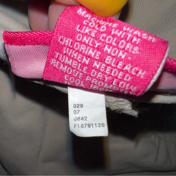 Liz Lange Maternity Tan Khaki Capri Summer Cropped Pants - Picture 6 of 10